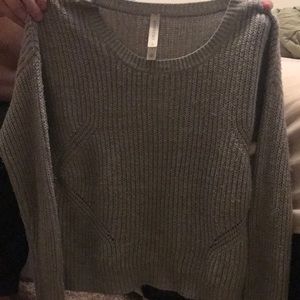 cute little grey sweater!